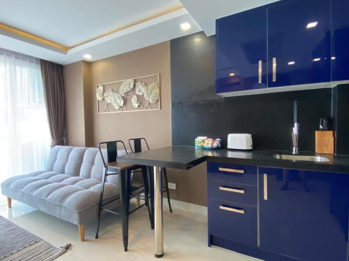 Grand Avenue Suites X Monthstayz Thailand Pattaya Buitenkant foto