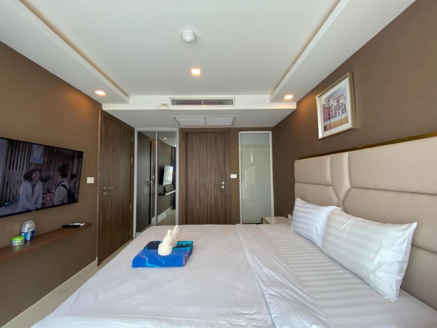 Grand Avenue Suites X Monthstayz Thailand Pattaya Buitenkant foto