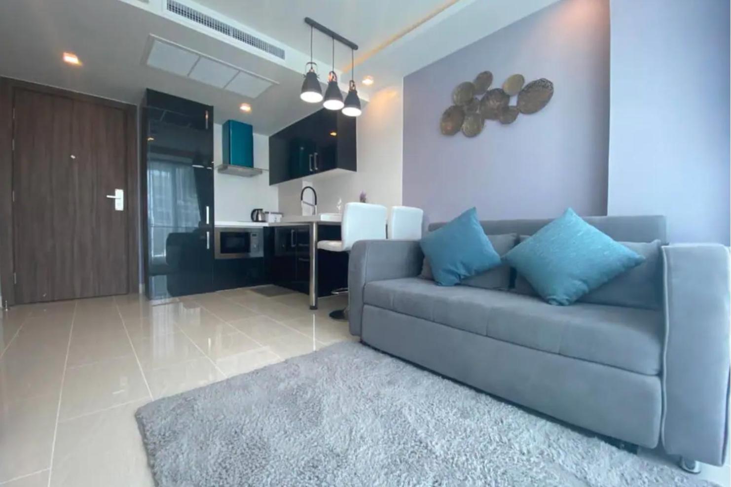 Grand Avenue Suites X Monthstayz Thailand Pattaya Buitenkant foto
