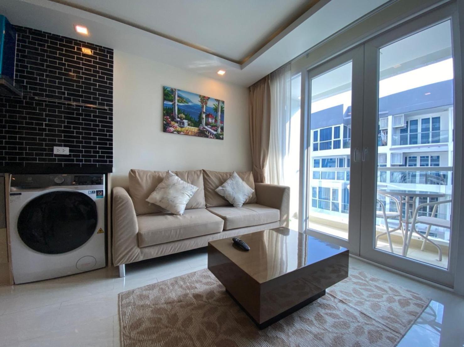 Grand Avenue Suites X Monthstayz Thailand Pattaya Buitenkant foto