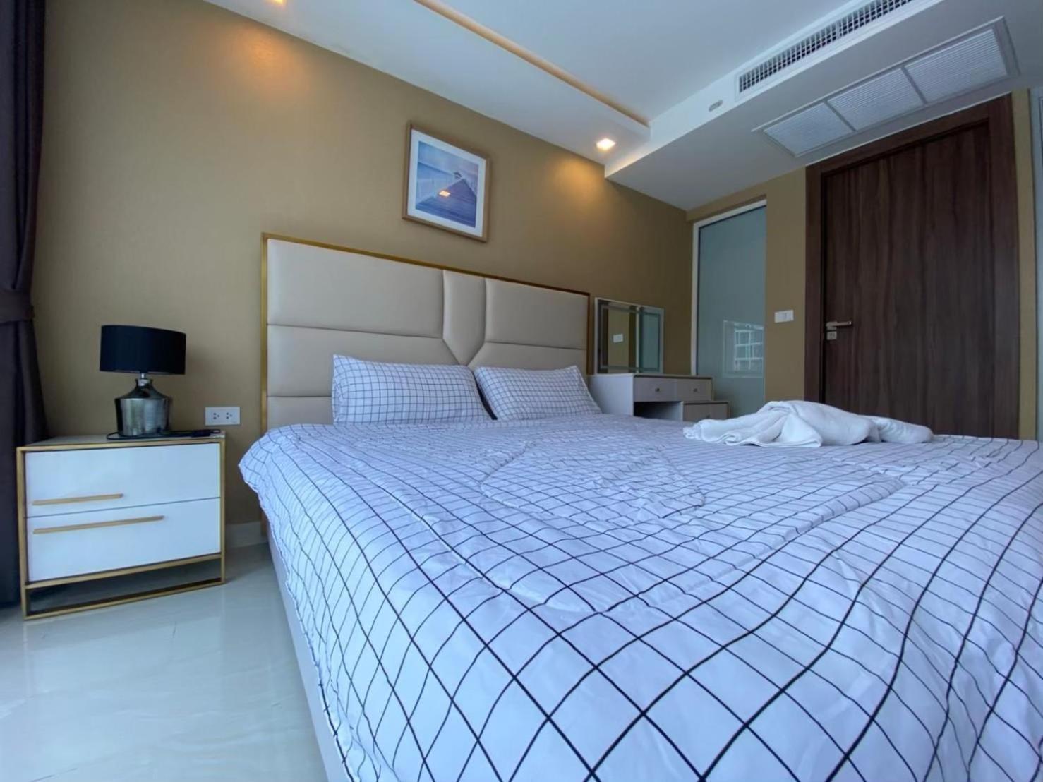 Grand Avenue Suites X Monthstayz Thailand Pattaya Buitenkant foto