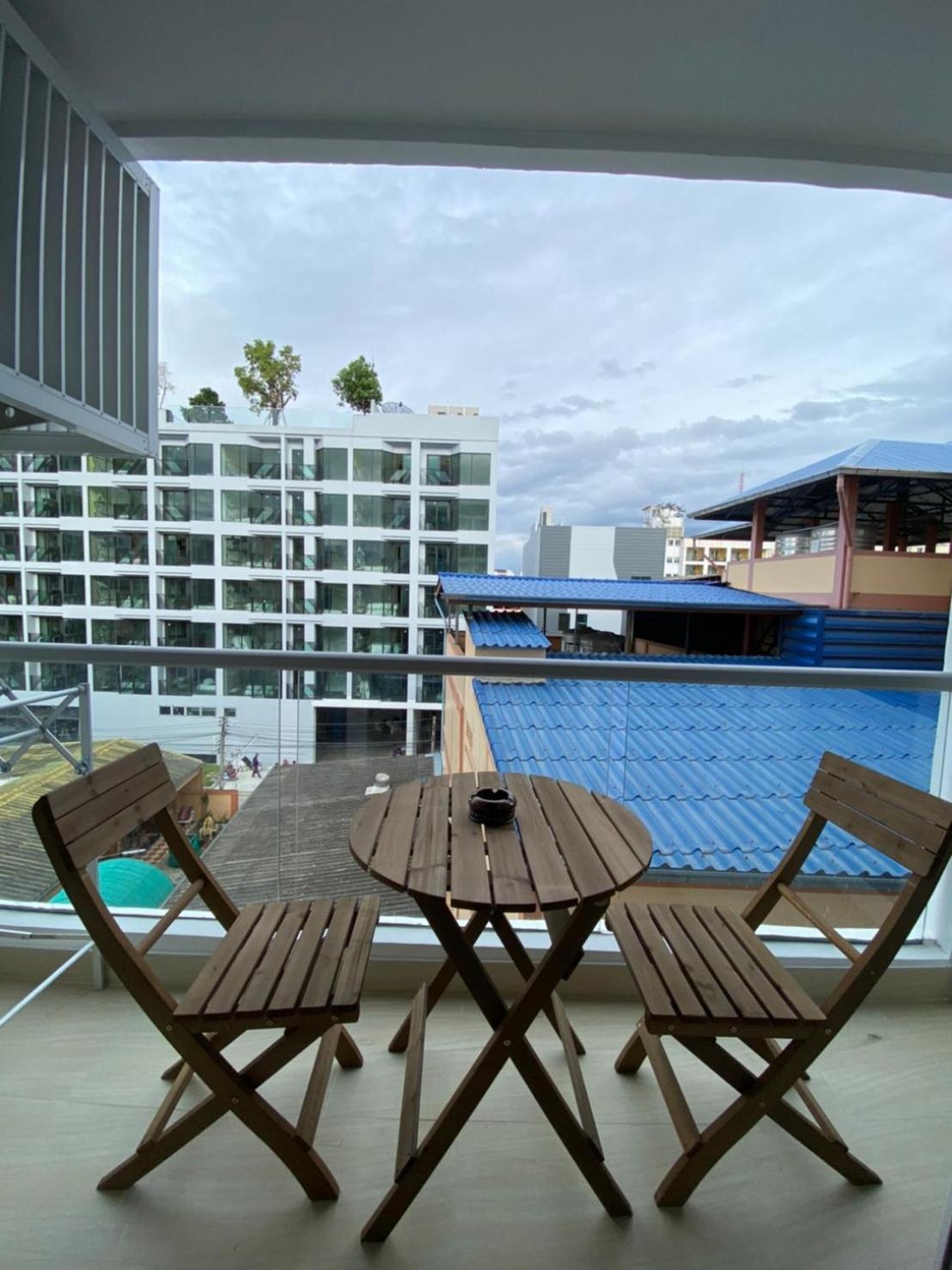 Grand Avenue Suites X Monthstayz Thailand Pattaya Buitenkant foto