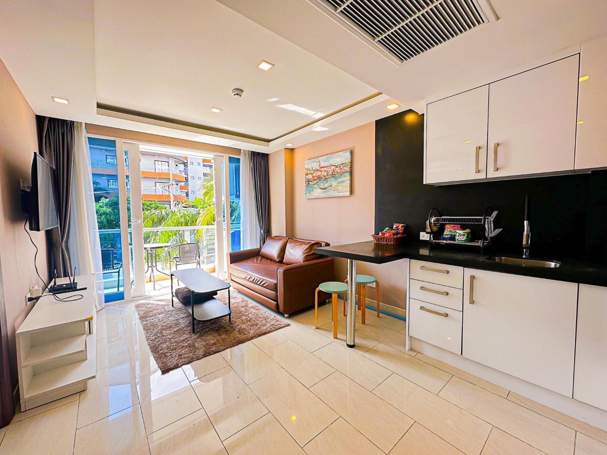 Grand Avenue Suites X Monthstayz Thailand Pattaya Buitenkant foto