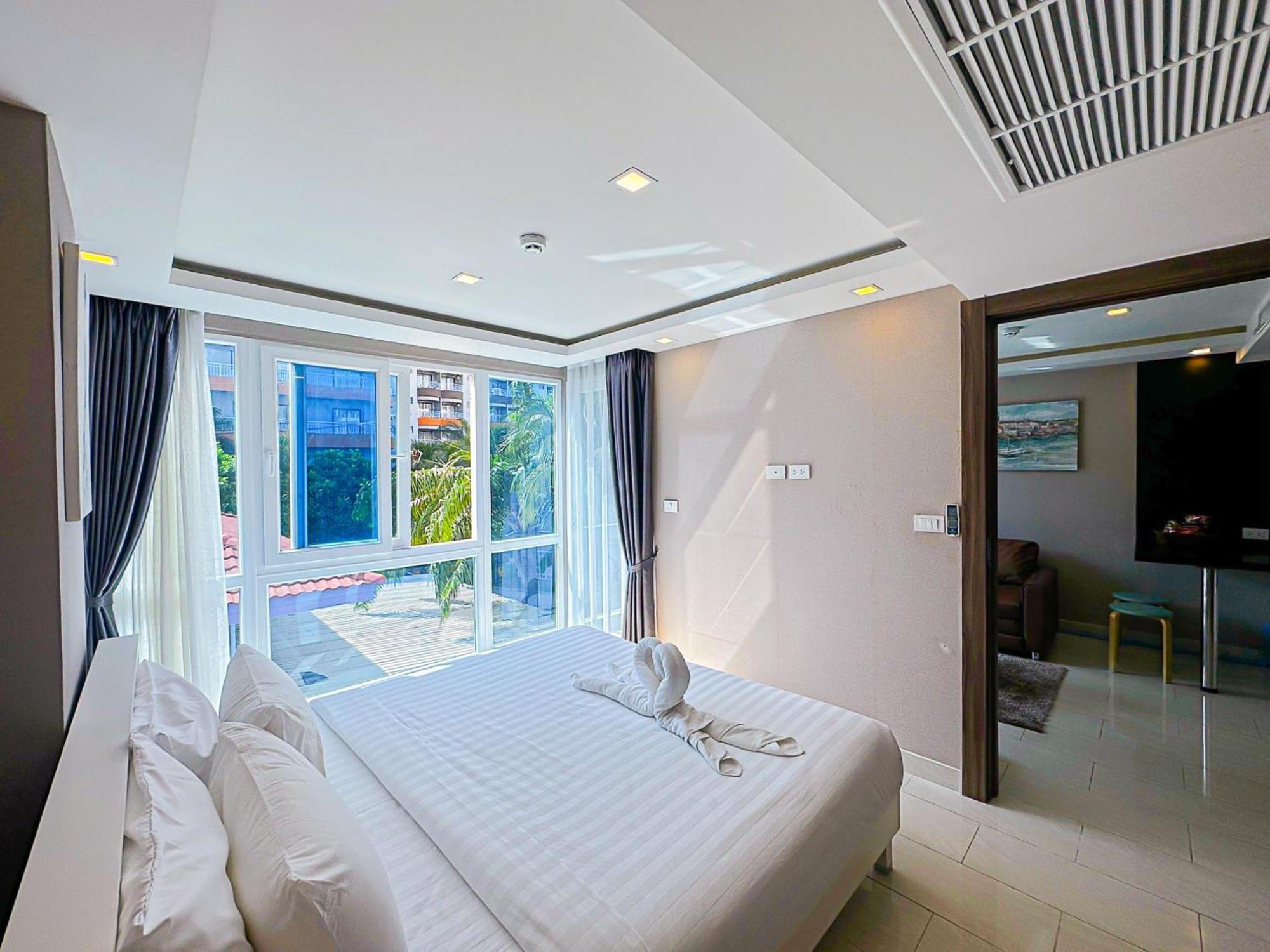 Grand Avenue Suites X Monthstayz Thailand Pattaya Buitenkant foto