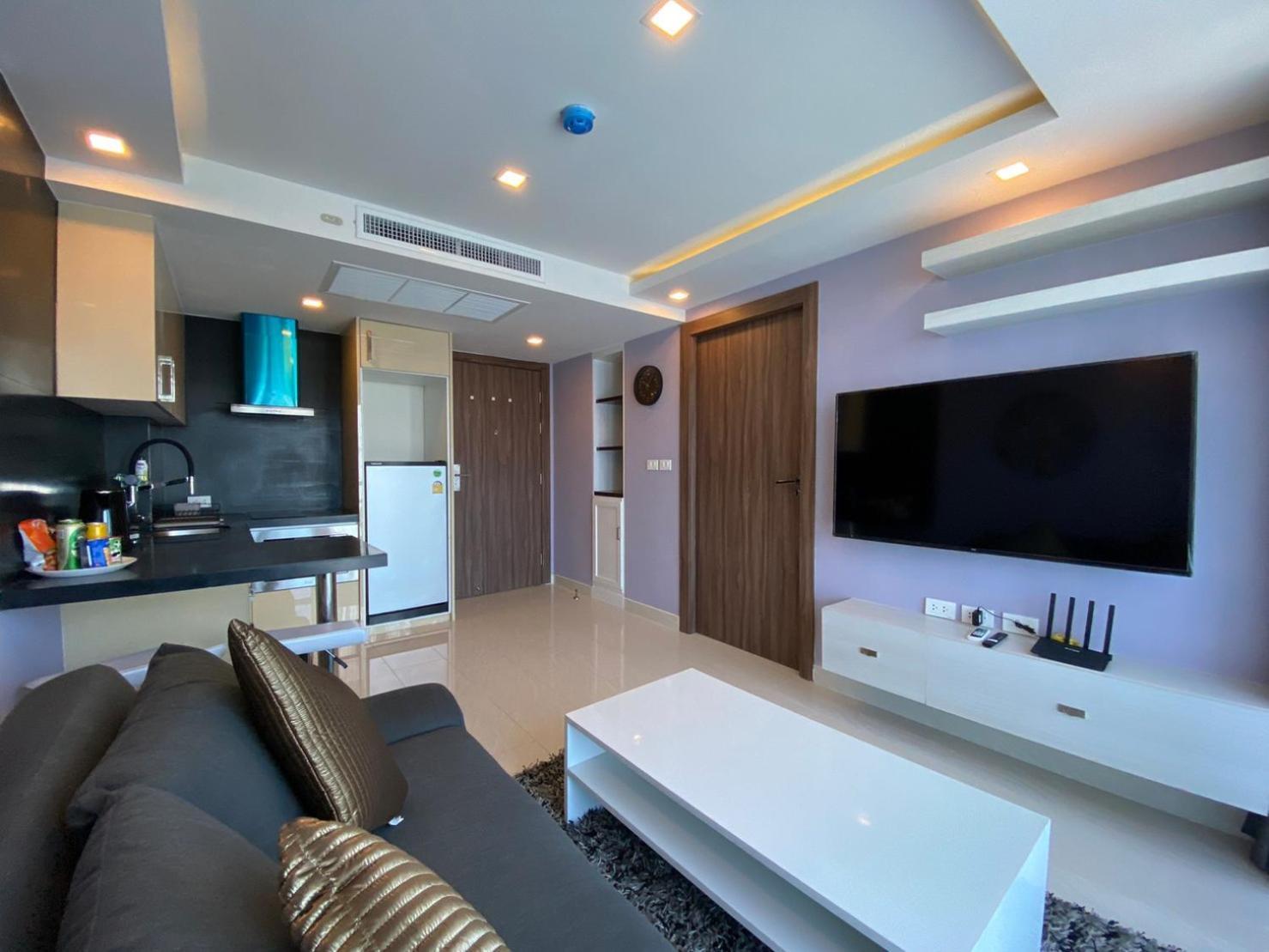 Grand Avenue Suites X Monthstayz Thailand Pattaya Buitenkant foto